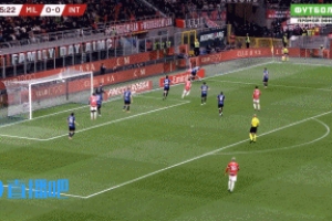 Bandao Sports-用力过猛！赖因德斯做球，特奥大力抽射直接上天