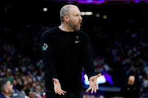 半岛体育官网-常规赛末段换帅！灰熊成为本赛季第二支在季中换帅的球队